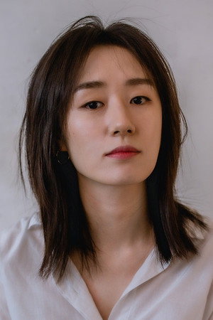 Yun Seul portrait