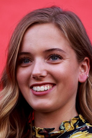 Hannah Rae portrait