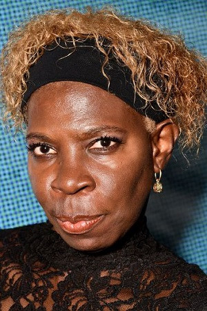 Almayvonne portrait
