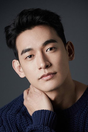 Jung Suk-won portrait