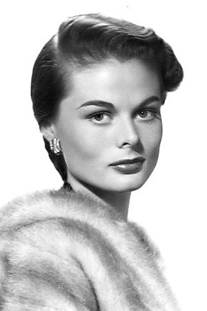 Dee Hartford portrait