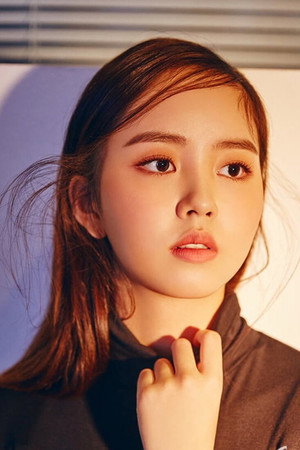 Kim So-hyun portrait