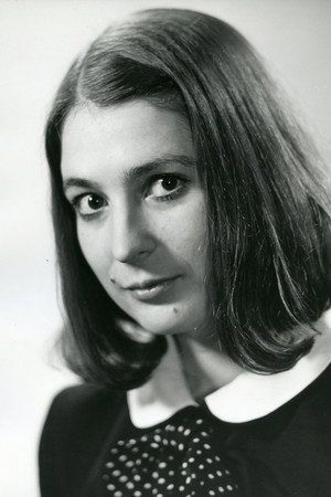 Rita Raave portrait