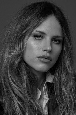 Halston Sage portrait