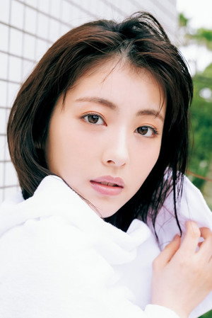 Minami Hamabe portrait