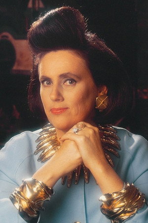 Suzy Menkes portrait