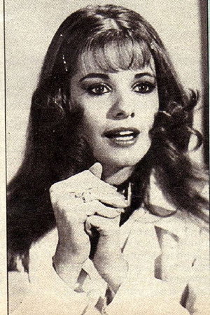 María de los Ángeles Medrano portrait