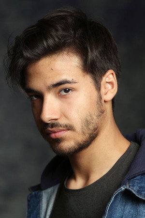 Daniel Molina portrait