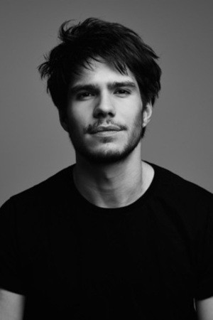 François Civil portrait