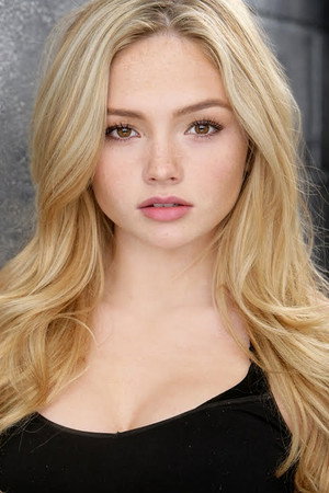 Natalie Alyn Lind portrait