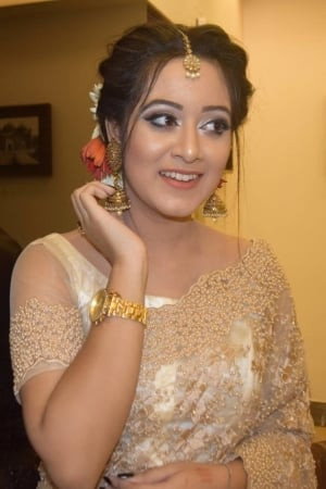 Prarthana Fardin Dighi portrait