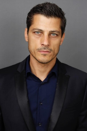 Atesh Salih portrait