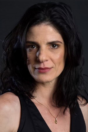 Isabel Guéron portrait
