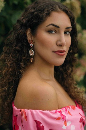 Yasmine Alice portrait