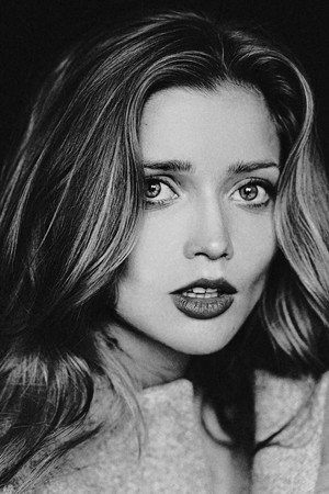 Alina Lanina portrait