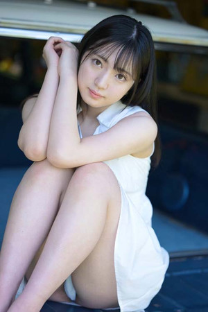 Suzu Nagano portrait