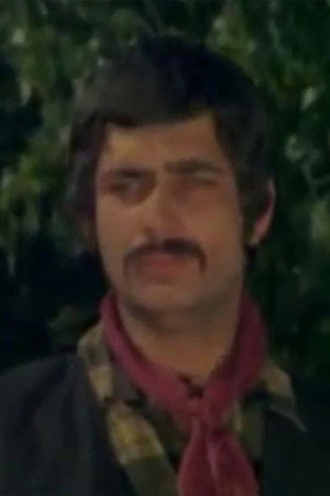 Engin Tara portrait