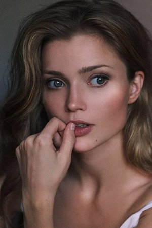 Alina Lanina portrait