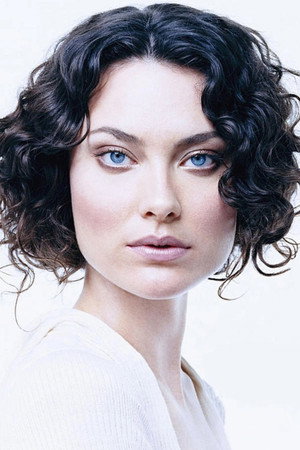 Shalom Harlow portrait
