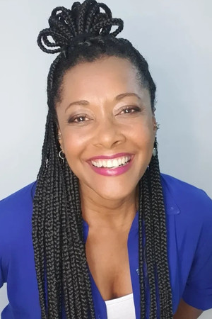 Elina de Souza portrait