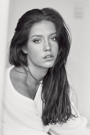 Adèle Exarchopoulos portrait