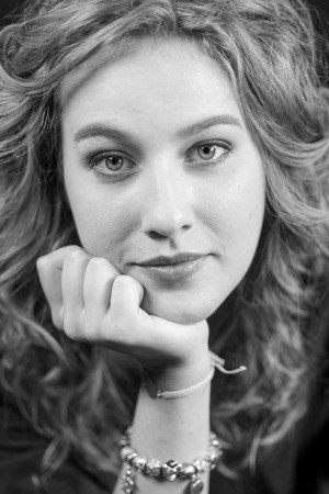 Battai Lujzi Lili portrait