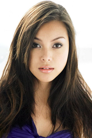Carmen Soo portrait