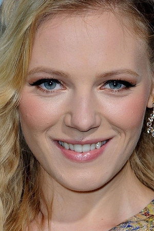 Emma Bell portrait