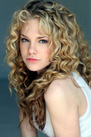 Mackenzie Mauzy portrait