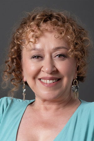 Şebnem Sönmez portrait