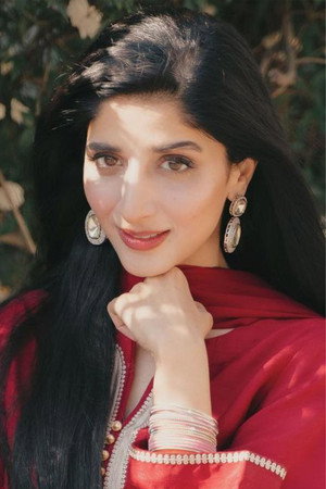 Mawra Hocane portrait