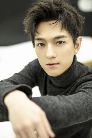 Wen Yifan portrait