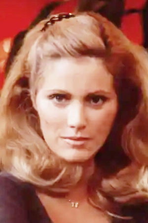 Mary Louise Weller portrait