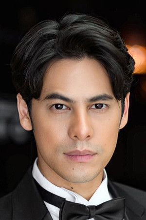 Siwat Chotchaicharin portrait