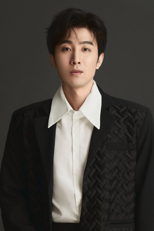 Zhang Chi portrait