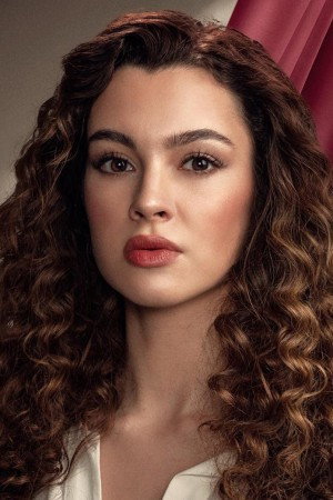 Su Burcu Yazgı Coşkun portrait