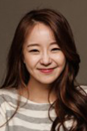 Moon Hee-ra portrait