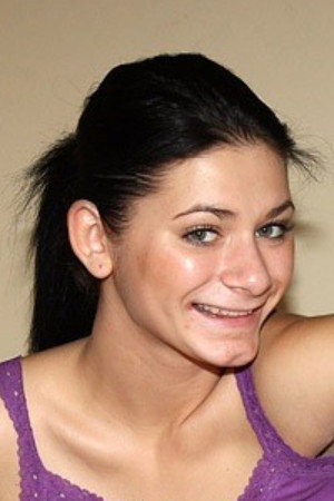 Angelina E portrait