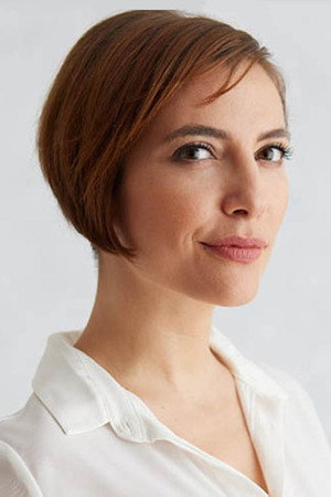 Pınar Göktaş portrait