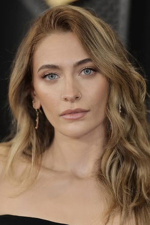 Paris Jackson portrait