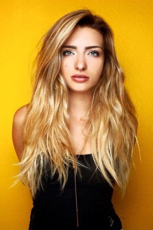 Kirsten Collins portrait