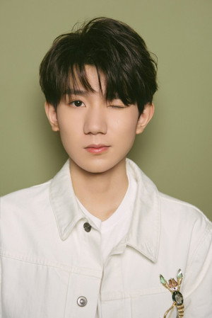 Roy Wang portrait
