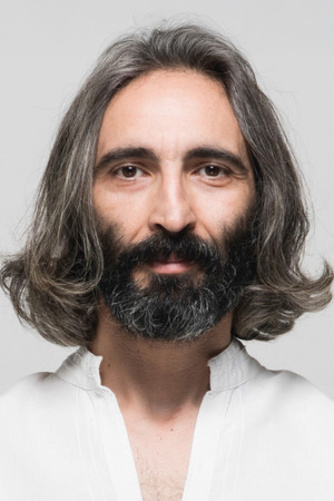 Fırat Tanış portrait