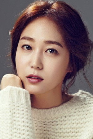 Ha Si-eun portrait