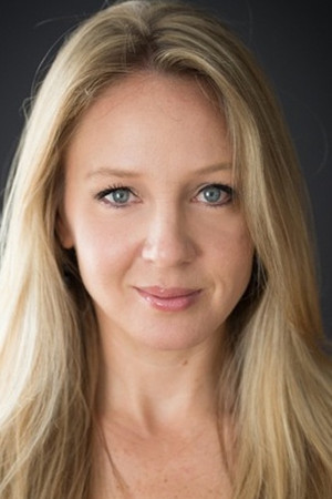 Shannan Steele portrait