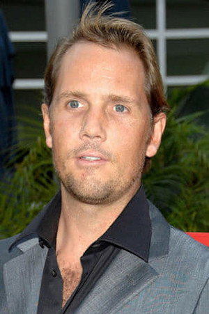 Omri Katz portrait