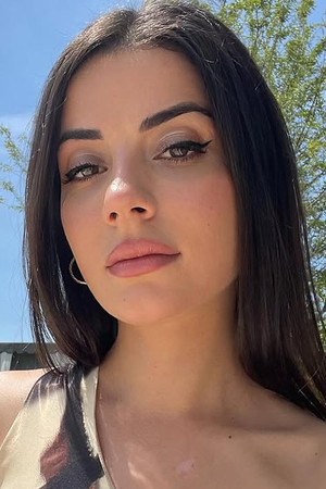 Nur Erkoç portrait