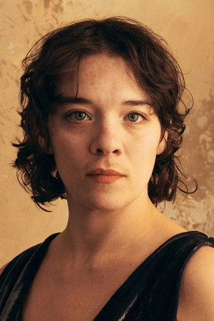 Leonie Buysse portrait