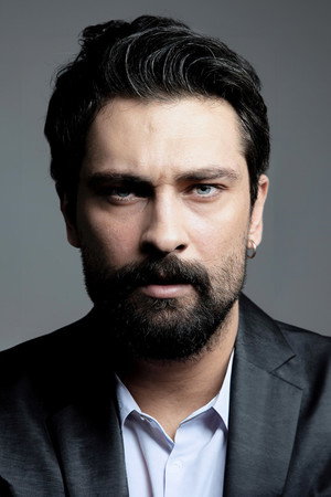 Onur Tuna portrait