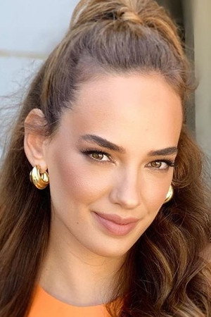 Seda Bakan portrait